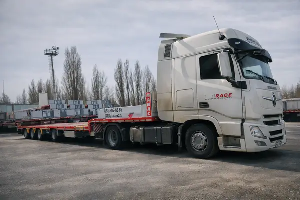 Перевозка негабаритных и тяжеловесных грузов из Ростова на Дону